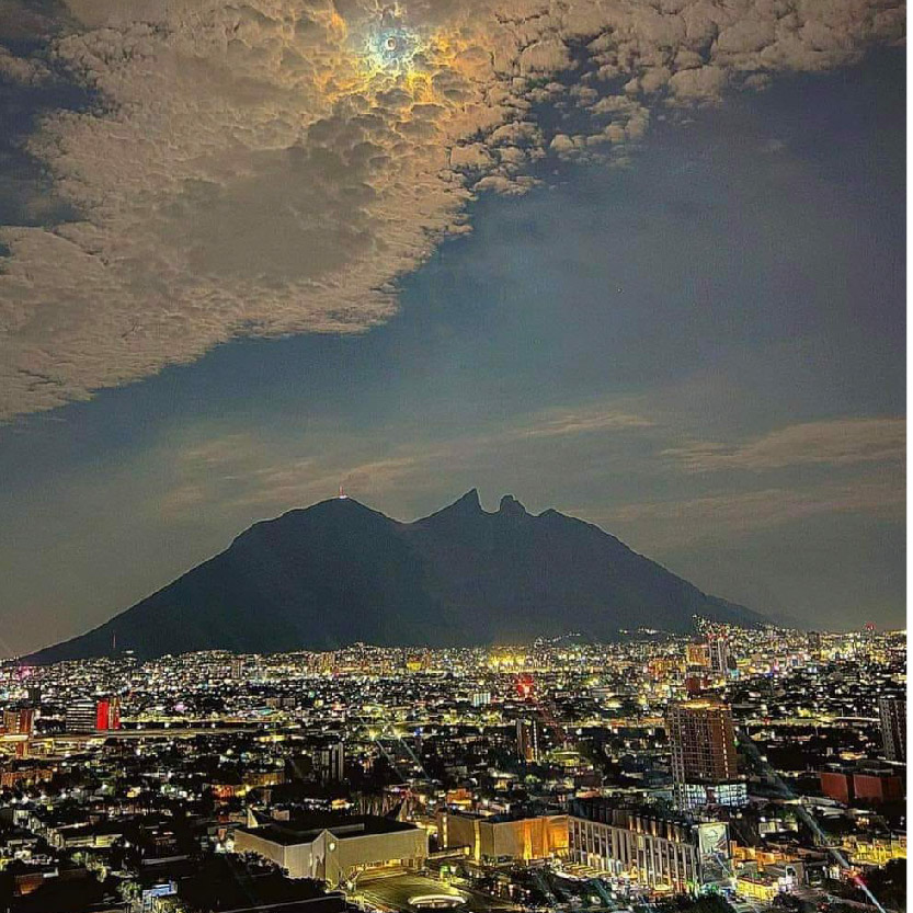 Vida nocturna en Monterrey