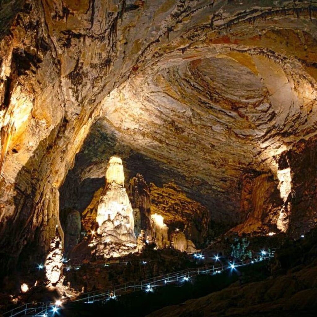 Las Grutas de Cacahuamilpa